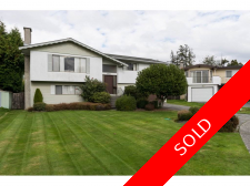 Riverdale RI House for sale: 4 bedroom 2,212 sq.ft. (Listed 2016-11-23)